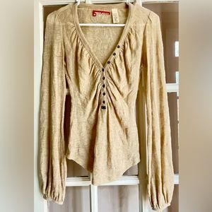 Balloon long sleeve shirt, size small!